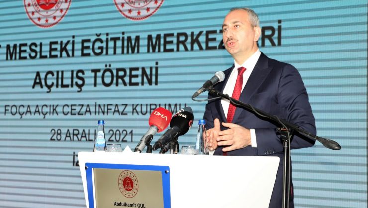 Foça Adalet Mesleki Eğitim Merkezi Adalet Bakanı Gül ve Milli Eğitim Bakanı Özer katılımı ile açıldı.