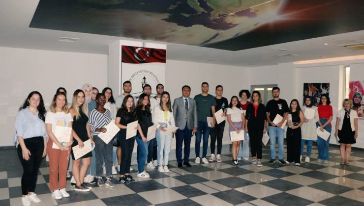 İzmir İl Milli Eğitim Müdürlüğünde ‘’Ulusal Staj Programı’’ Öğrencileri İle Toplantı Yapıldı