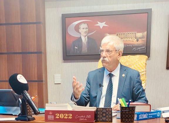 Beko, TRT’ye dizi emekçilerine zulmü durdurması çağrısı yaptı