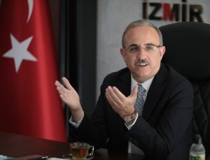 AK Parti İzmir İl Başkanı Sürekli<br>‘’Soyer; laf kalabalığı ile belediyecilik yapmanın tarihini yazmaktadır’’