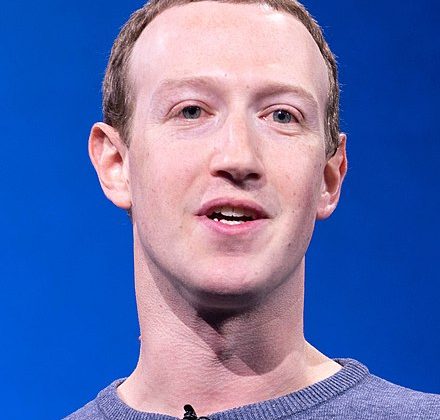 Meta’nın sohbet robotu: ‘Zuckerberg insanları sömürüyor’