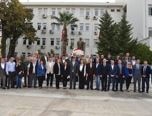 ”Hepimiz Birlikteyiz, Türkiye İçin Görevdeyiz.”