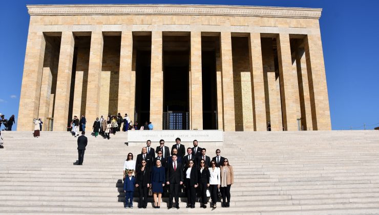 Yüce Atamıza Sözümüzdür