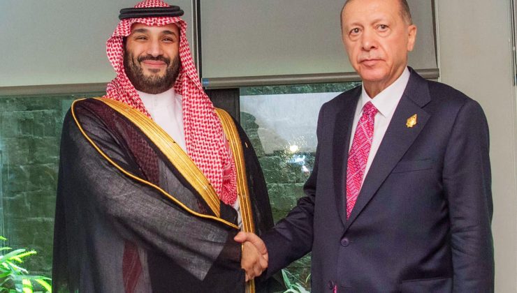 G20 Liderler Zirvesi kapsamında Cumhurbaşkanı Recep Tayip Erdoğan- Suudi Arabistan Veliaht Prensi Muhammed bin Selman bin Abdülaziz El Suud ile bir araya geldi.