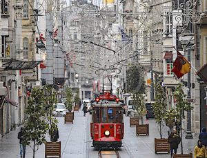 İstanbul’da patlama: 6 ölü, 81 yaralı