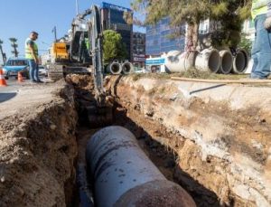 İZSU, Karşıyaka’da taşkınların önüne geçiyor