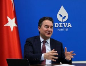 Ali Babacan: ‘Erdoğan ortağından memnun değil ki altılı masadan yeni ortaklar arıyor’