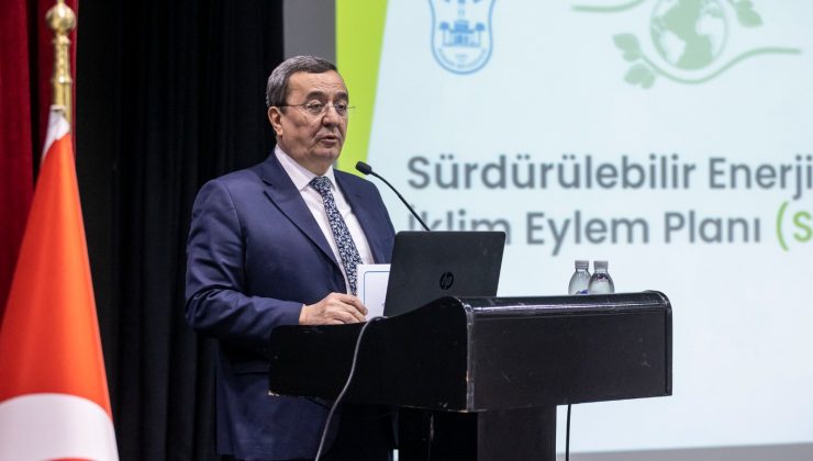 Batur: Konak, düşük karbonlu ilçe olacak