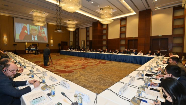 AZERBAYCAN-RUSYA YUVARLAK MASA TOPLANTISI<br>DOĞU PERİNÇEK’İN AÇILIŞ KONUŞMASI