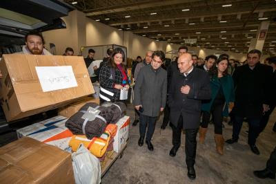 İzmir’den deprem bölgesine destek çığ gibi büyüyor