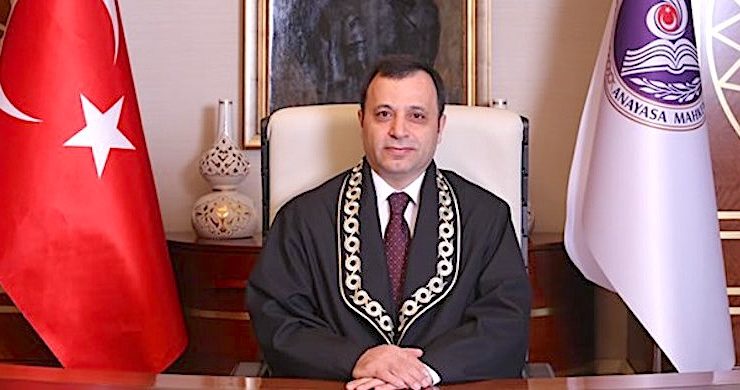 Zühtü Arslan yeniden seçildi