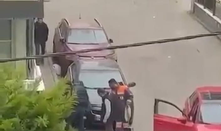 ÇEKMEKÖY’DE OYUNCAK TABANCALI BANKA SOYGUNU