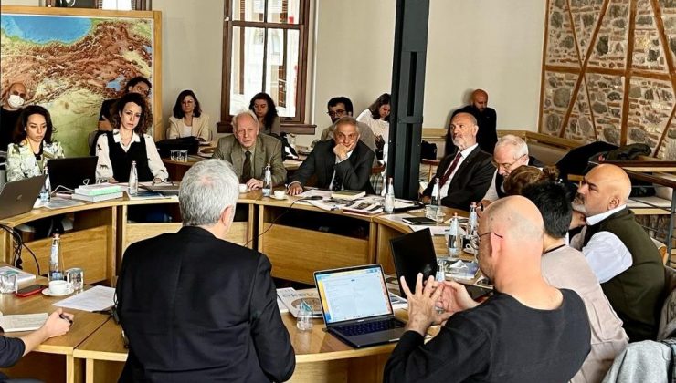 İzmir Akdeniz Akademisi kurul toplantısı yapıldı