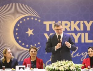 Bayraklı’da Başkan Saygılı’ya coşkulu karşılama