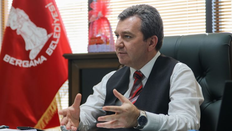 “Bu zihniyet Bergama’yı geriye götürür”
