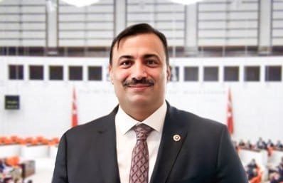 AK Partili Bekle’den CHP’nin Menemen’de açtığı Roman karikatürüne tepki