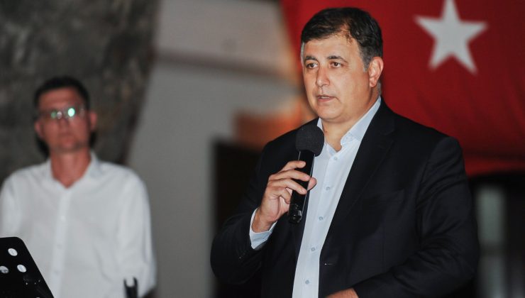 Tugay; “Yüreği bağımsızlık ve hürriyet için çarpan asil bir milletin çocuklarıyız”