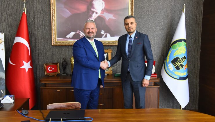 Aydın Pehlivan’dan Menemen için bir ilk daha