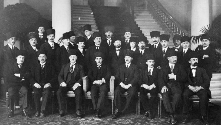 Lozan’ın 100’üncü yılı: Barışın stratejisi Paris’te belirlendi