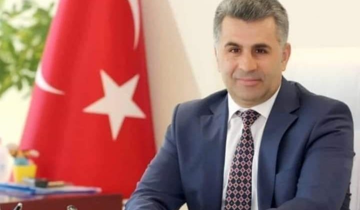 Vali yardımcısı olarak atanan;efsane Mehmet Sadık Tunç İzmir’e geri döndü!