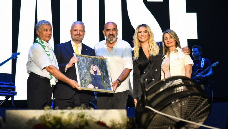 MENEMEN’DE ‘HADİSE’ ÇIKTI!