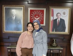 Bakan Göktaş, Rabia Birsen Göğercin ile bir araya geldi