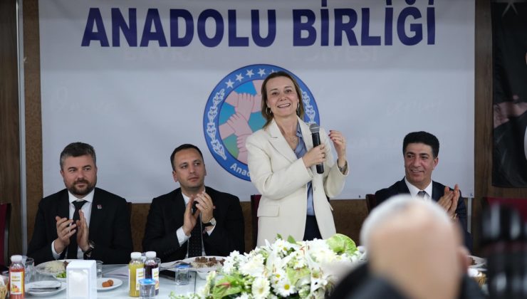 ANADOLU BİRLİĞİNDEN YİNE İZMİR’E DAMGA VURAN BULUŞMA…