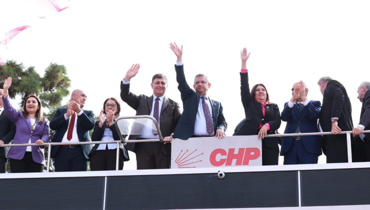 CHP Genel Başkanı Özel: Bombacı pilotun kardeşini burada belediye başkanı yapacaksın