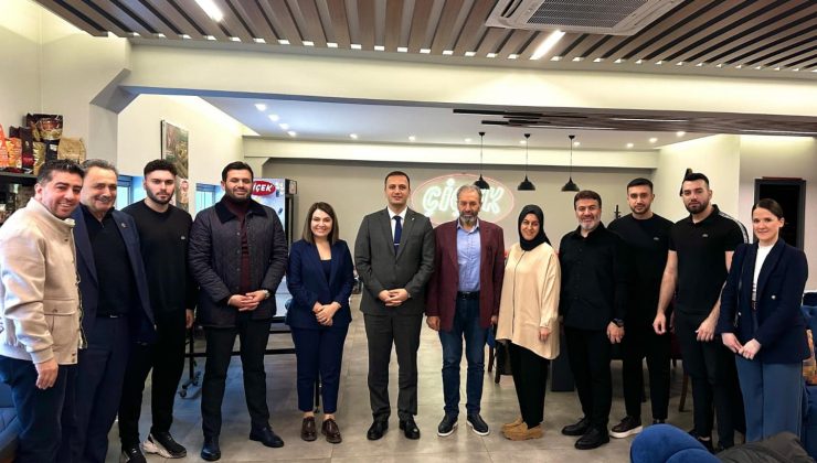 Bornova Belediye Başkanı Ömer Eşki’den Çiçek Turşu’ya Anlamlı Ziyaret