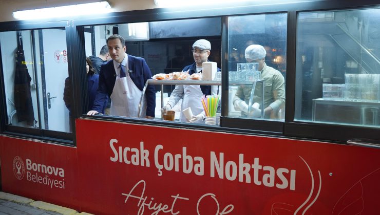 Bornova’da soğuk kış günlerinde içleri ısıtan hizmet