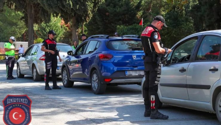 İzmir Emniyet Müdürlüğü’nden Büyük Operasyon: 767 Aranan Şahıs Yakalandı