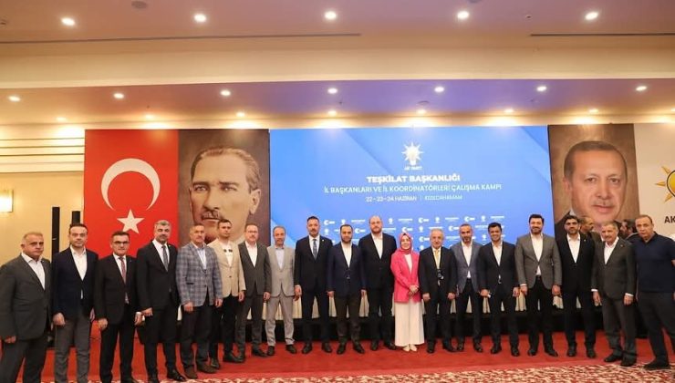 AK Parti Teşkilatları, Ahmet Büyükgümüş’ün Katılımıyla Çalışma Kampını Tamamladı