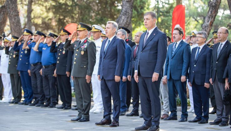 Başkan Tugay 15 Temmuz şehitlerini andı