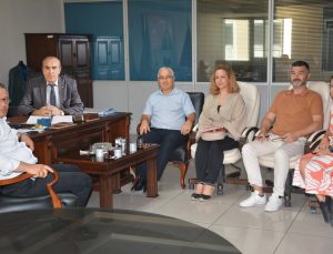 İzmir Esnafından Genç Çiftlere Büyük Destek