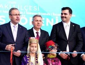 İzmir’e Yakışan Modern Eğitim Yatırımları Öğretmenler Günü’nde Hizmete Açıldı