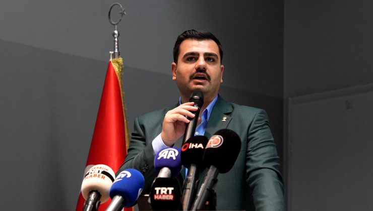 AK Parti Genel Sekreteri ve İzmir Milletvekili Eyyüp Kadir İnan: Buca Çöple, İşçi Grevle Baş Başa