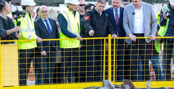 Buca Metrosu’nda tarihi an