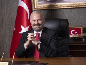 Menemenli Gençlere 3 Milyonluk Destek