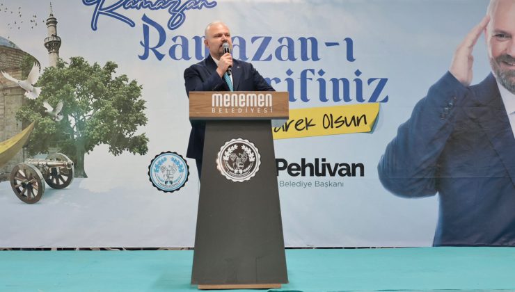 Menemen’de birlik sofrasi: Başkan Pehlivan personelle iftarda bir araya geldi