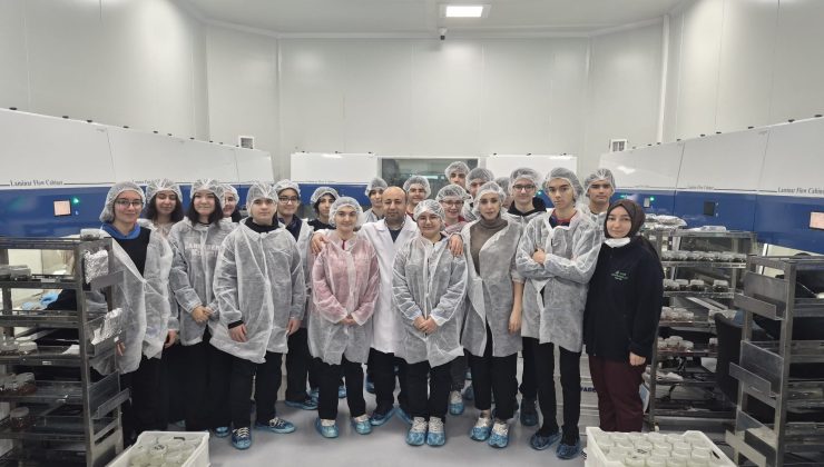 İzmir’de Kuraklık Alarmı: Gençler Tarım Alanlarında Gerçeği Yerinde İnceledi