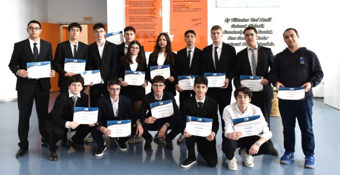 İAOSB’li Öğrenciler Dubai’den Başarıyla Döndü