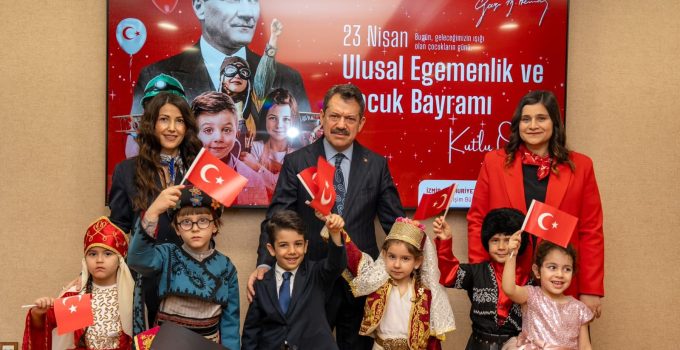 Minik Yüreklerden Anlamlı Ziyaret