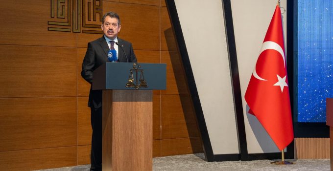 İzmir’de Uyuşturucuyla Mücadelede Güç Birliği Toplantısı