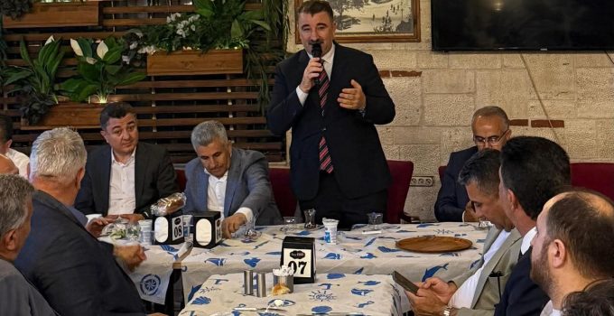 AK PARTİ KONAK İLÇE BAŞKANI MEHMET SAİT BAŞDAŞ’TANİZMİR’DE GÖNÜLLER AYNI SOFRADA BULUŞTU