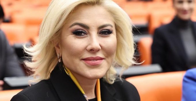 AK Parti İzmir Milletvekili Şebnem Bursalı Aksoy’dan Tugay’a Sert Tepki