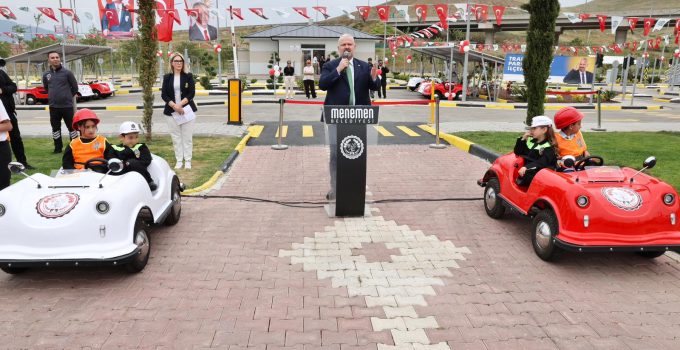 Menemen’de Bir Açılış, İki Müjde!