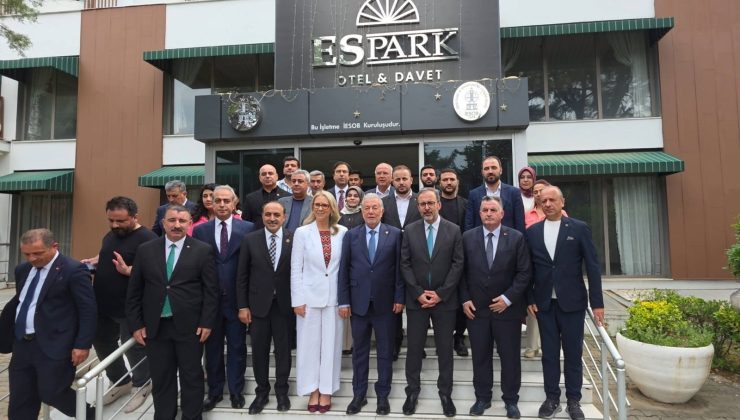 İESOB’DEN FESTİVAL TADINDA LEZZET ŞÖLENİ: TÜRK MUTFAĞI İZMİR’DE TAÇLANDI