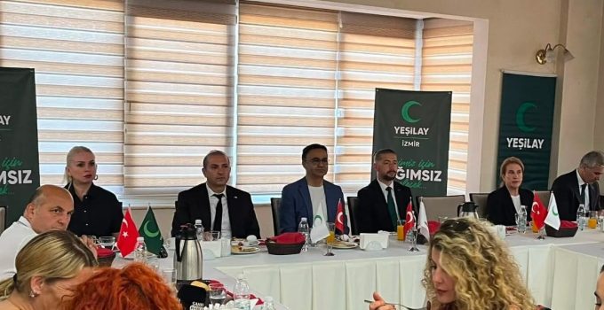 YEŞİLAY İZMİR’DEN BAĞIMSIZLIK SEFERBERLİĞİ