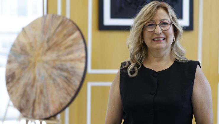 Tülay Apaydın’dan Sanatla İyilik Köprüsü