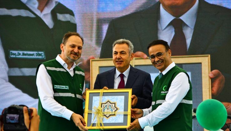 İzmir Yeşilay Bağımsızlık Festivali Büyük Coşkuyla Gerçekleştirildi